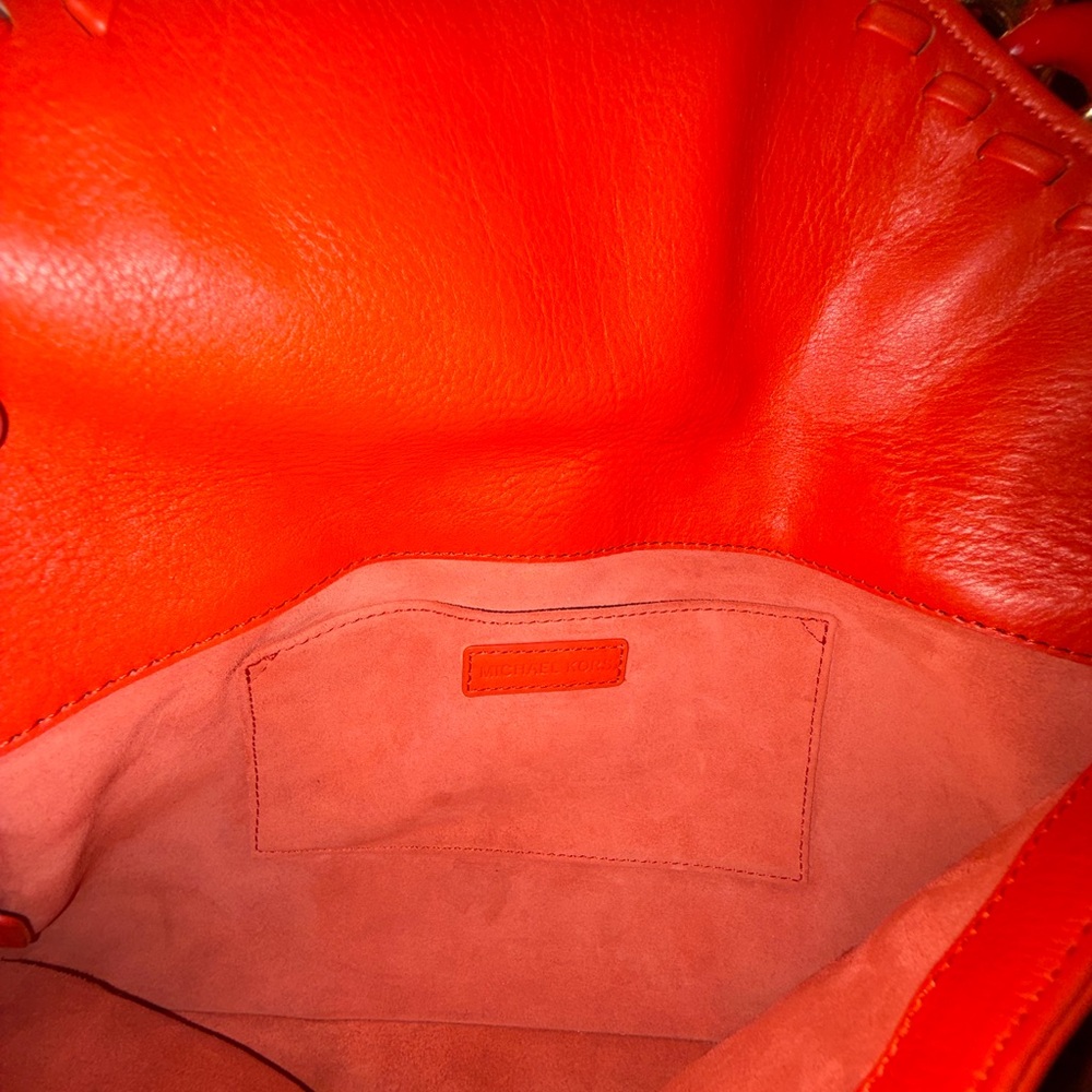 RARE! MICHAEL Michael Kors Orange Clutch with Gold Chain - Picture 6 of 10